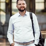 Сухомлин Дмитро Спеціаліст з продажу квартир THE Capital Київ