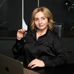 Доціс Олена