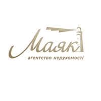 Риэлторы агентства недвижимости Маяк