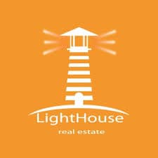 Ріелтори агентства нерухомості Light House