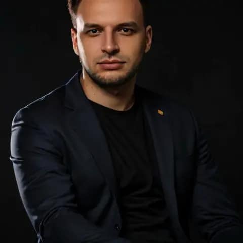 Усатий Дмитро