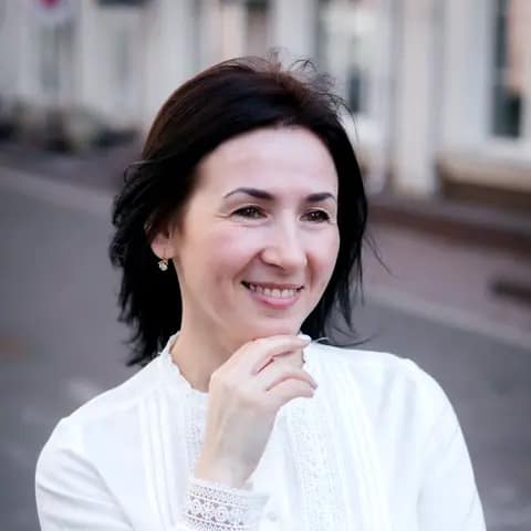 Казанюк Марина Спеціаліст з продажу квартир